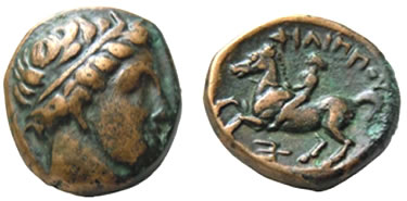 AE 16 di Filippo II (ø 16 mm -  g 5.9). Da notare che il cavaliere è privo di palma